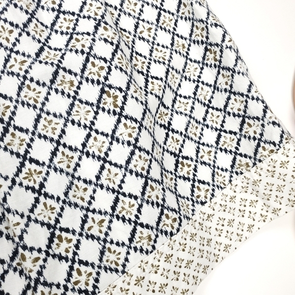 Loft Off White Blue Green Patterned Pocketed Skirt Sz 2 - Picture 4 of 12